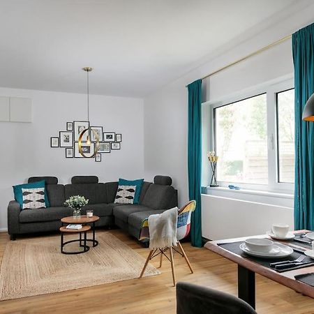 Charmantes Townhaus Mit Garten, W-Lan & Netflix Potsdam Exterior photo