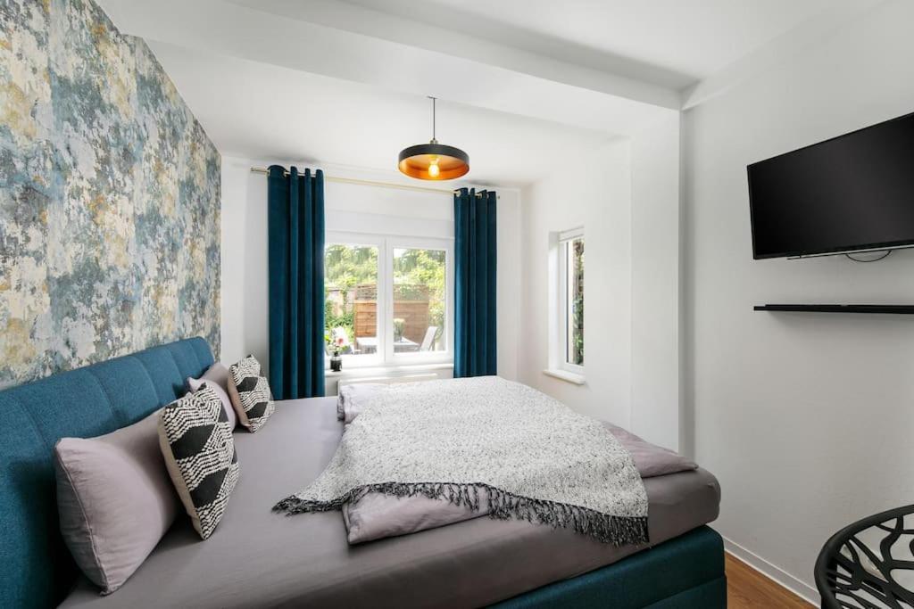 Charmantes Townhaus Mit Garten, W-Lan & Netflix Potsdam Exterior photo